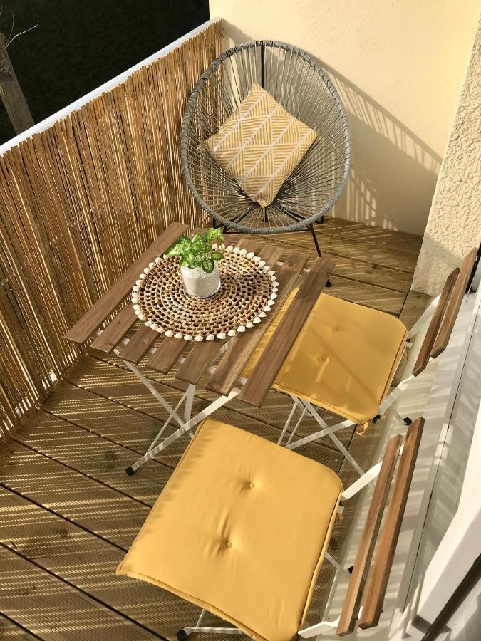 Cabourg - Bel Appartement Lumineux Avec Balcon Dans Residence Privee Luaran gambar